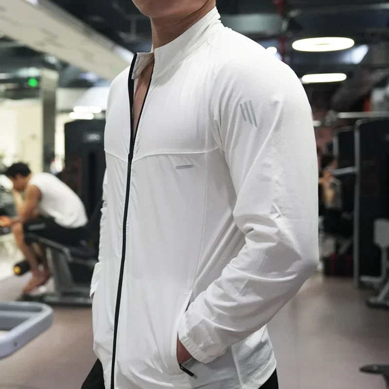 Lodowy jedwab cienkie koszule  – Reflective Running Jacket recenzja i cena