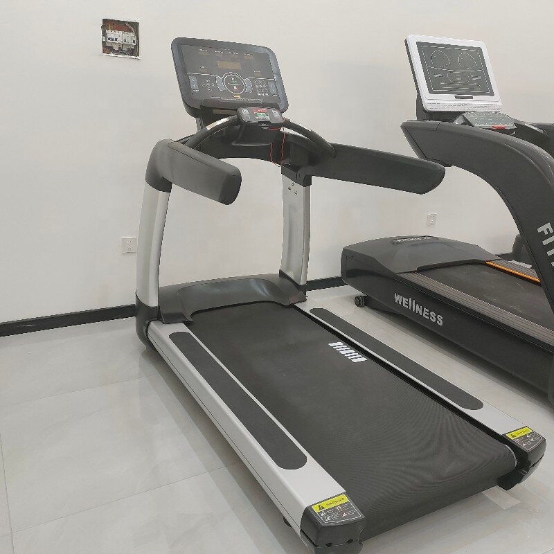 Elektryczna bieżnia do użytku  – High And Running Gear recenzja i cena